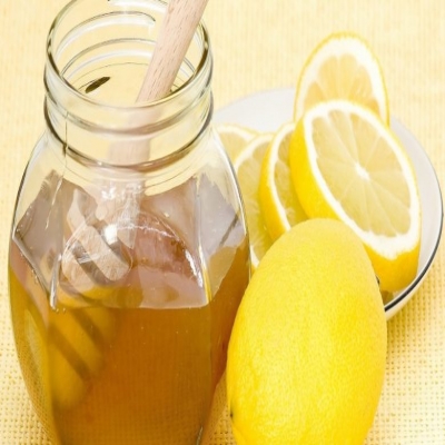 معلومات غذائية-افضل فوائد للعسل والليمون لحرق الدهون وتنعيم البشرة معلومات غذائية-افضل فوائد للعسل والليمون لحرق الدهون وتنعيم البشرة