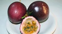 فوائد فاكهة العاطفة (passion fruit)